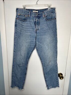 Levi's Wedgie Straight Leg Jeans